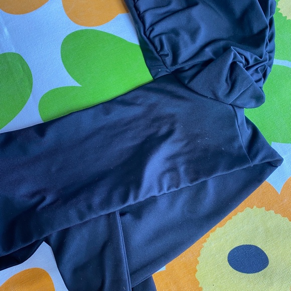 Puff shoulder top - Picture 9 of 9